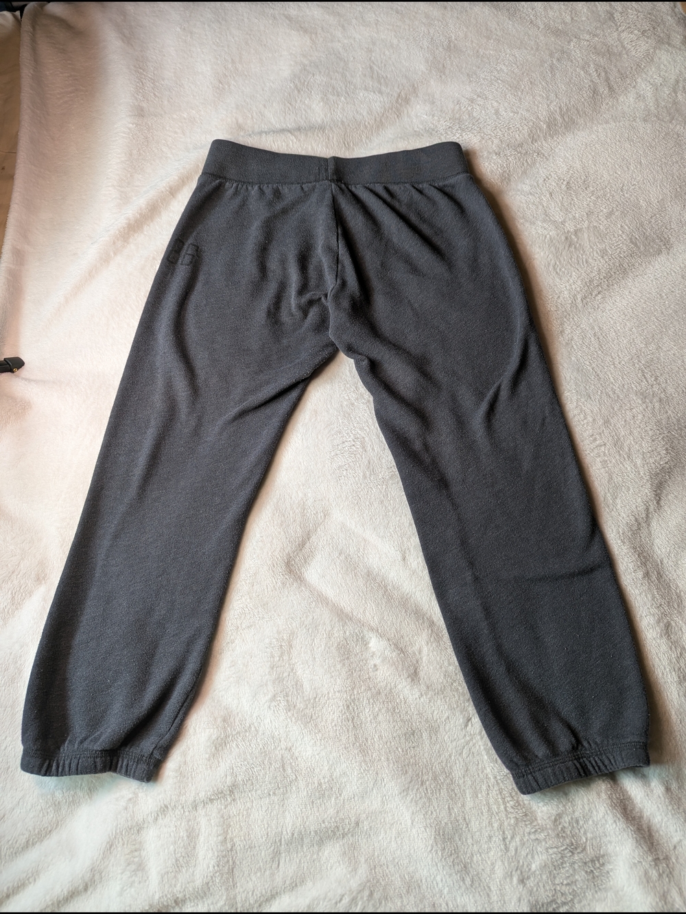 Women's VS Pink Charcoal Gray Crop Jogger Sweatpants - Picture 3 of 4